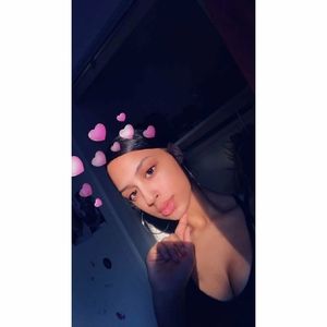 Meet your Posher, Ariana